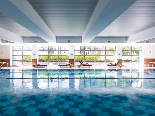 David Lloyd neemt Aspria over, inclusief 4 vestigingen in Brussel